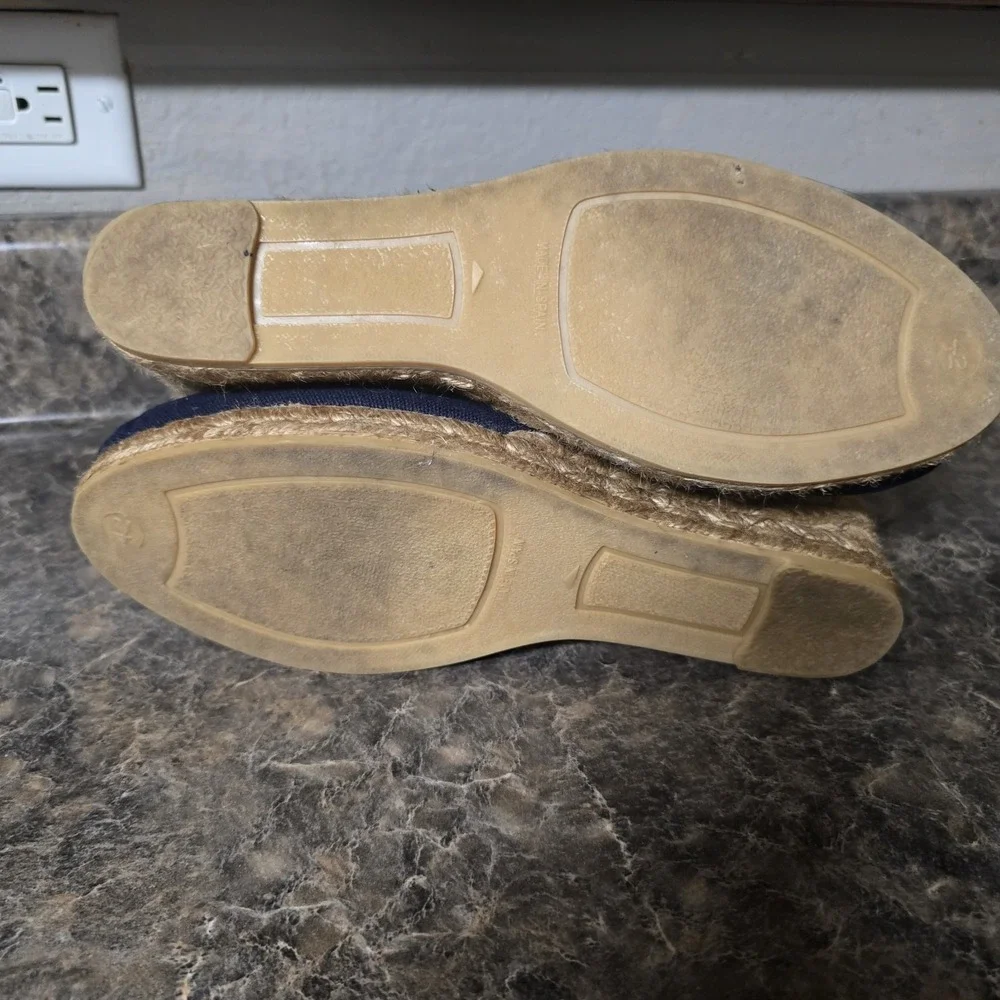 Viscata Navy Blue Low Wedge Espadrilles‎ Sandals - Size US 11.5